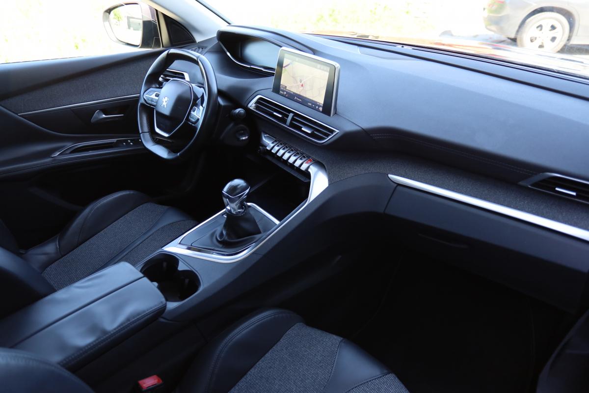 peugeot-3008-2017-diesel-1560cc