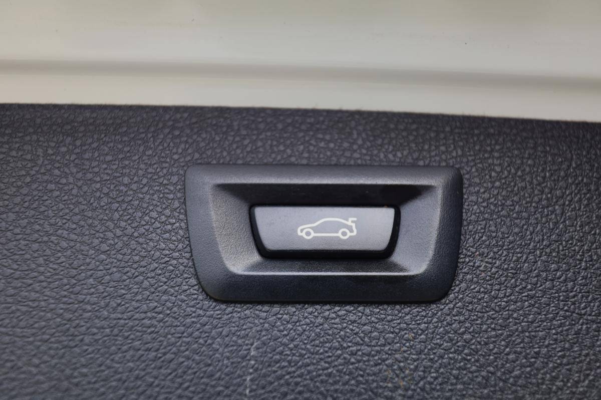 bmw-serie-3-2017-diesel-1995cc