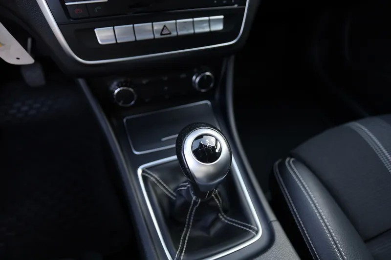 mercedes-benz-cla-2017-diesel-1461cc