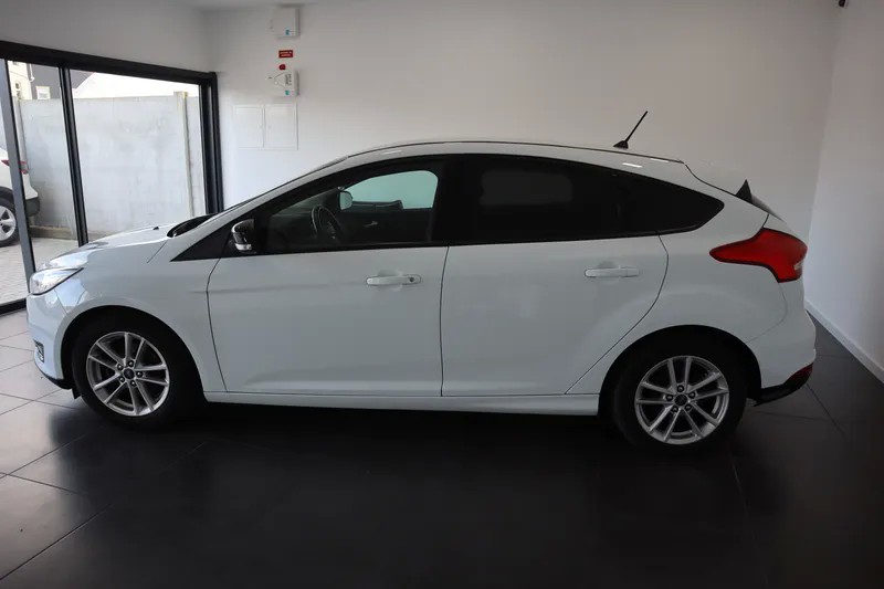ford-focus-2017-diesel-1499cc