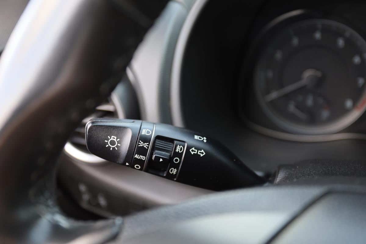 hyundai-kauai-2018-gasolina-998cc