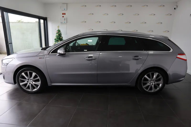 peugeot-508-sw-2016-diesel-1560cc