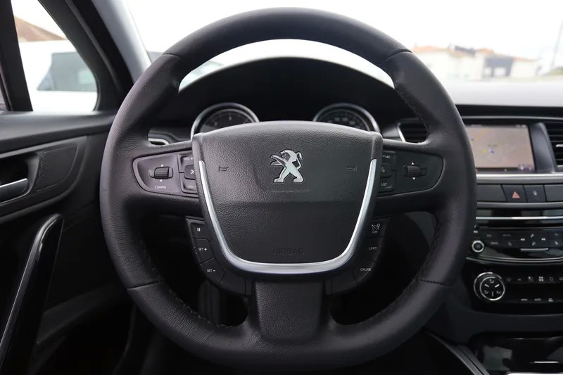 peugeot-508-sw-2016-diesel-1560cc