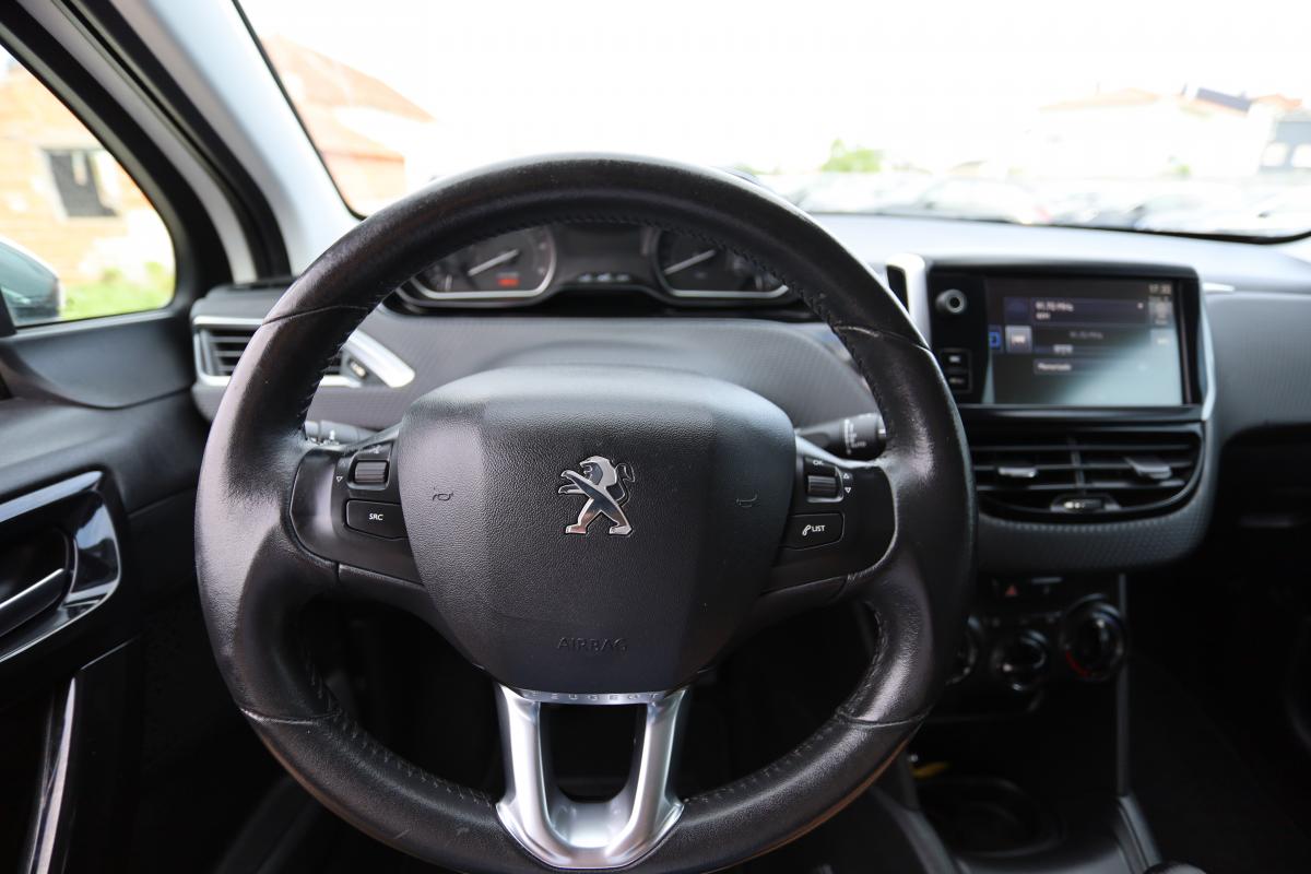 peugeot-208-2016-diesel-1560cc