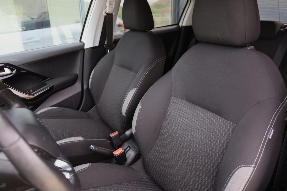 peugeot-208-2016-diesel-1560cc