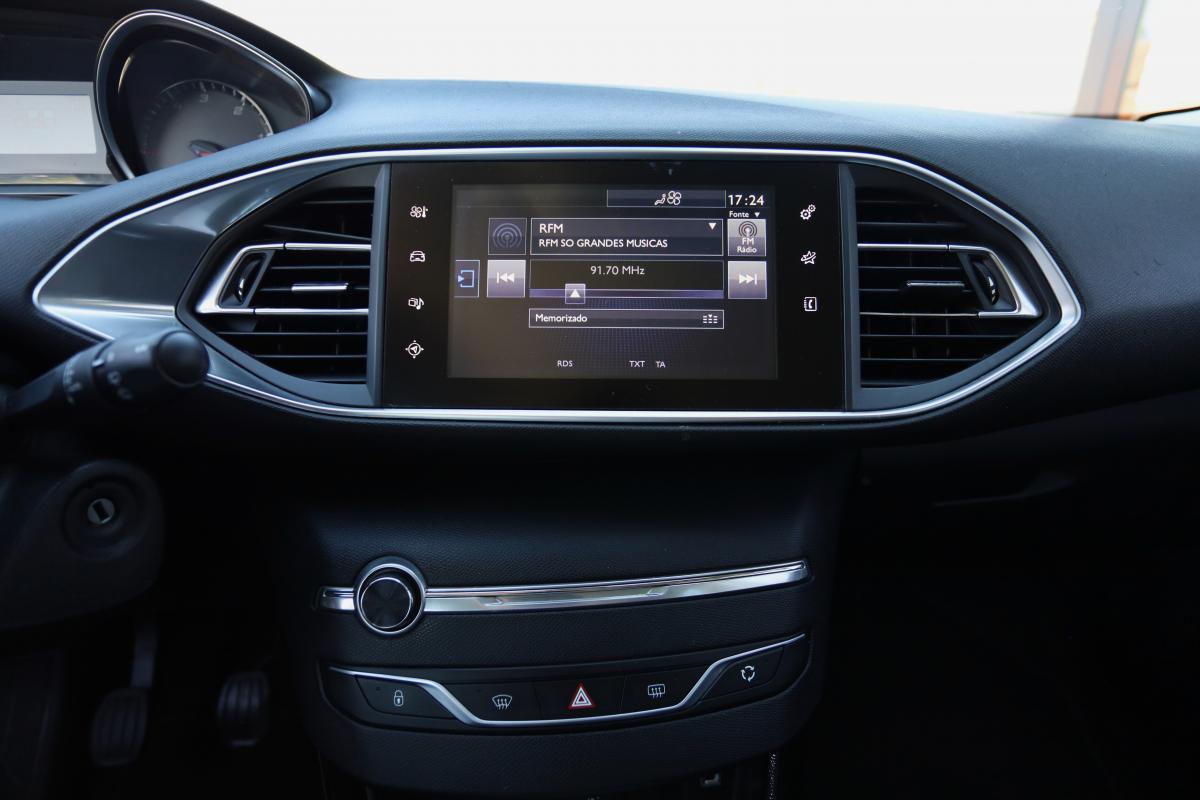 peugeot-308-2016-diesel-1560cc