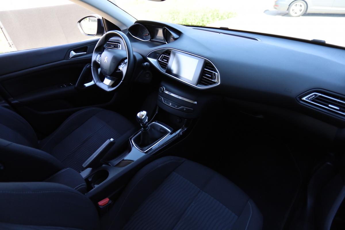 peugeot-308-2016-diesel-1560cc