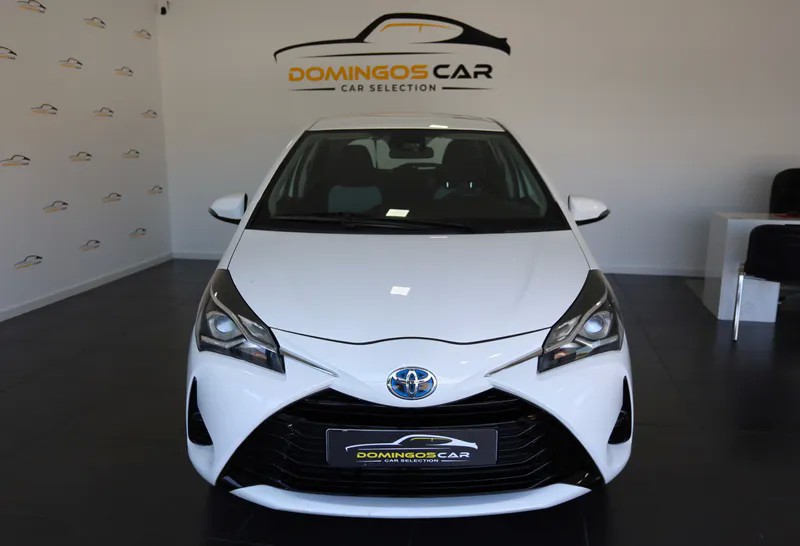 toyota-yaris-2019-hibrido-a-gasolina-1497cc