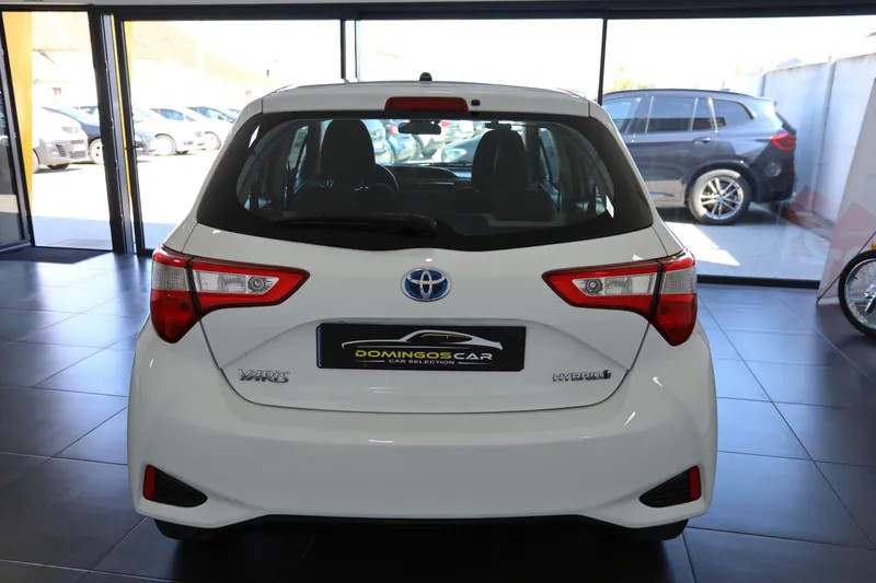 toyota-yaris-2019-hibrido-a-gasolina-1497cc