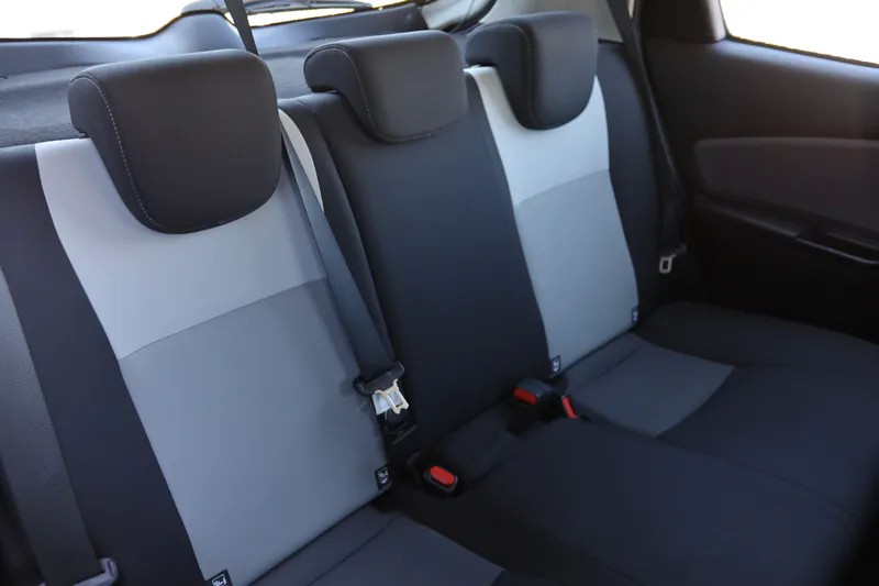 toyota-yaris-2019-hibrido-a-gasolina-1497cc