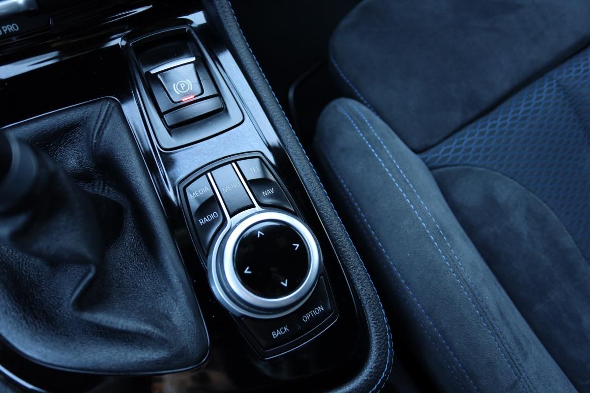 bmw-serie-2-2016-diesel-1496cc