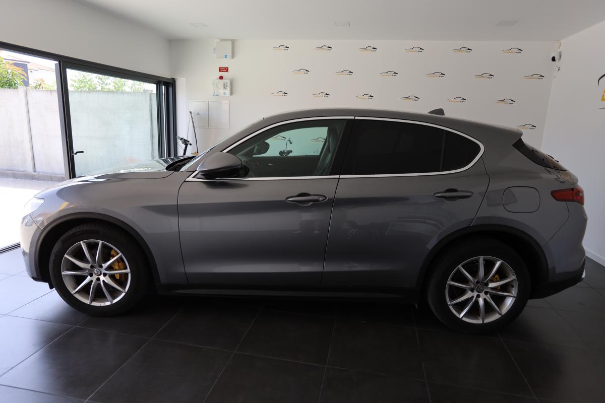 alfa-romeo-stelvio-2018-diesel-2143cc