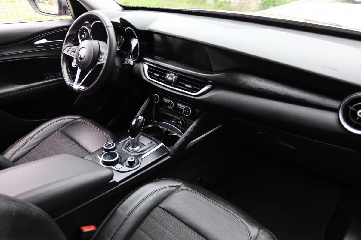 alfa-romeo-stelvio-2018-diesel-2143cc
