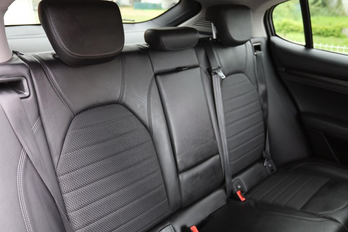 alfa-romeo-stelvio-2018-diesel-2143cc