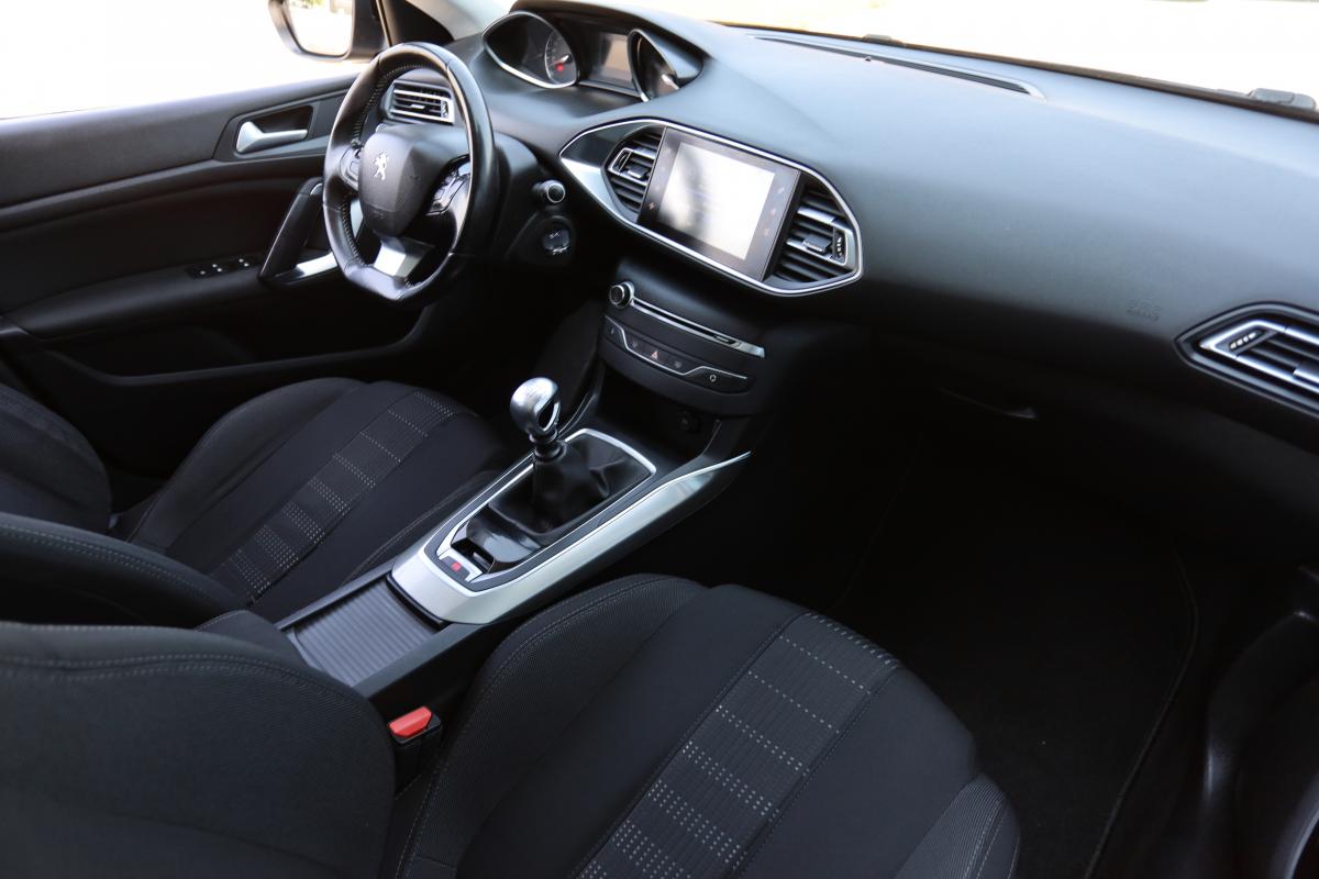 peugeot-308-2016-diesel-1560cc