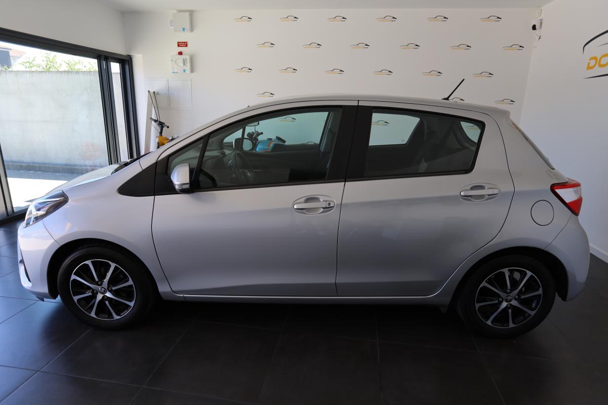 toyota-yaris-2020-gasolina-998cc