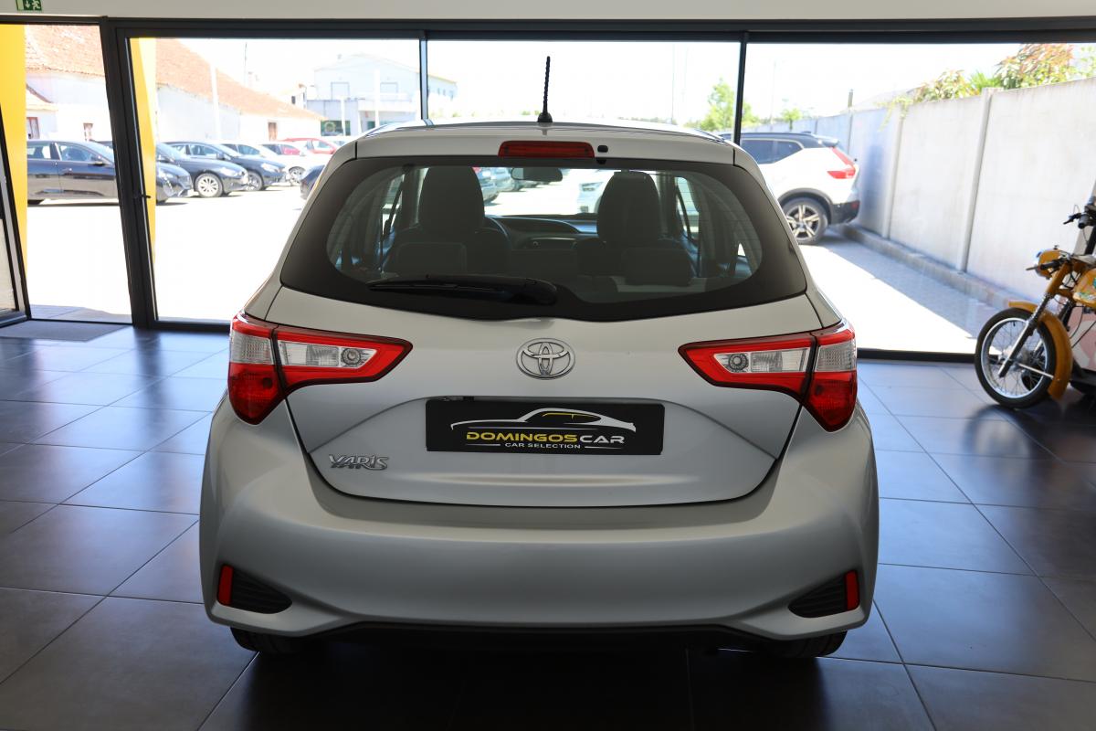 toyota-yaris-2020-gasolina-998cc