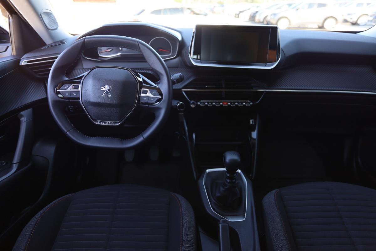 peugeot-2008-2022-gasolina-1199cc