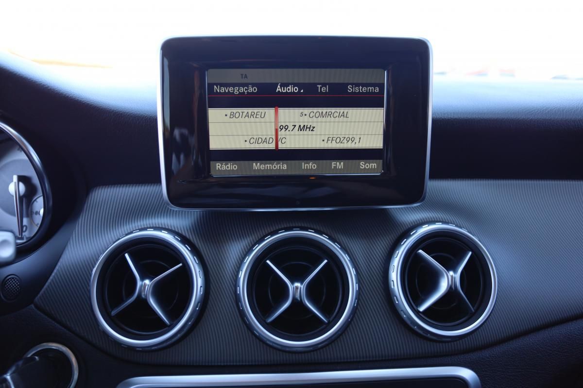mercedes-benz-gla-2015-diesel-2143cc