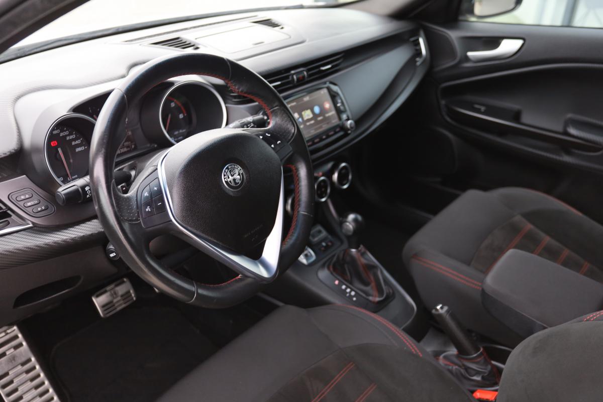 alfa-romeo-giulietta-2021-diesel-1598cc