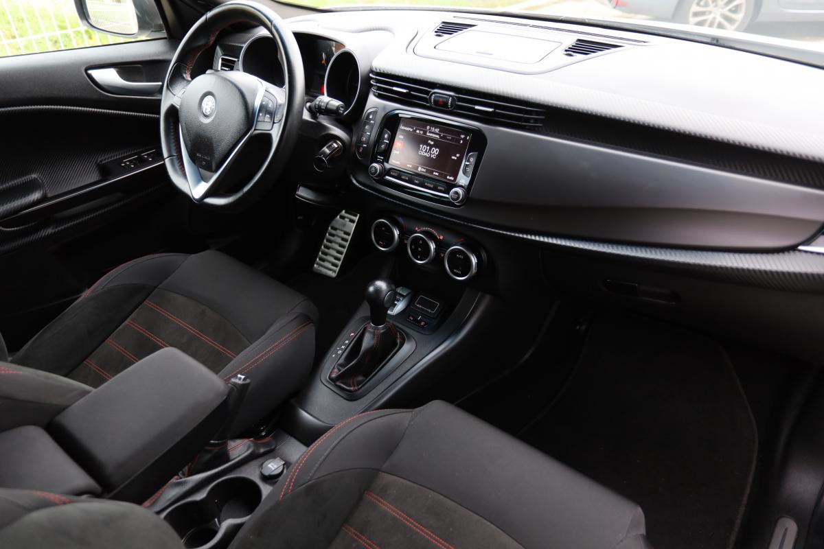 alfa-romeo-giulietta-2021-diesel-1598cc