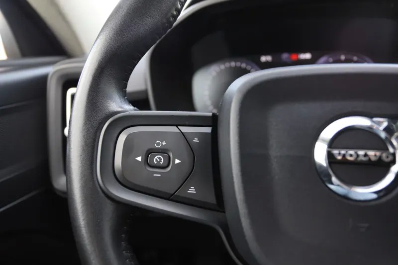 volvo-xc40-2018-diesel-1969cc