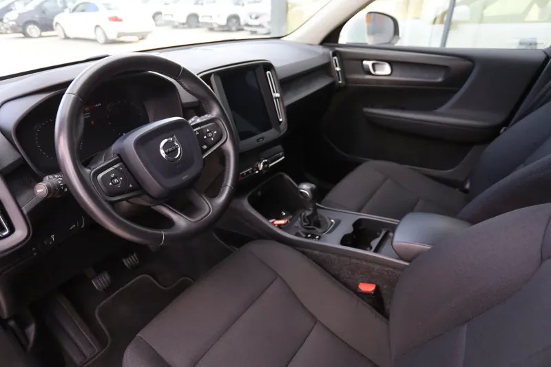 volvo-xc40-2018-diesel-1969cc