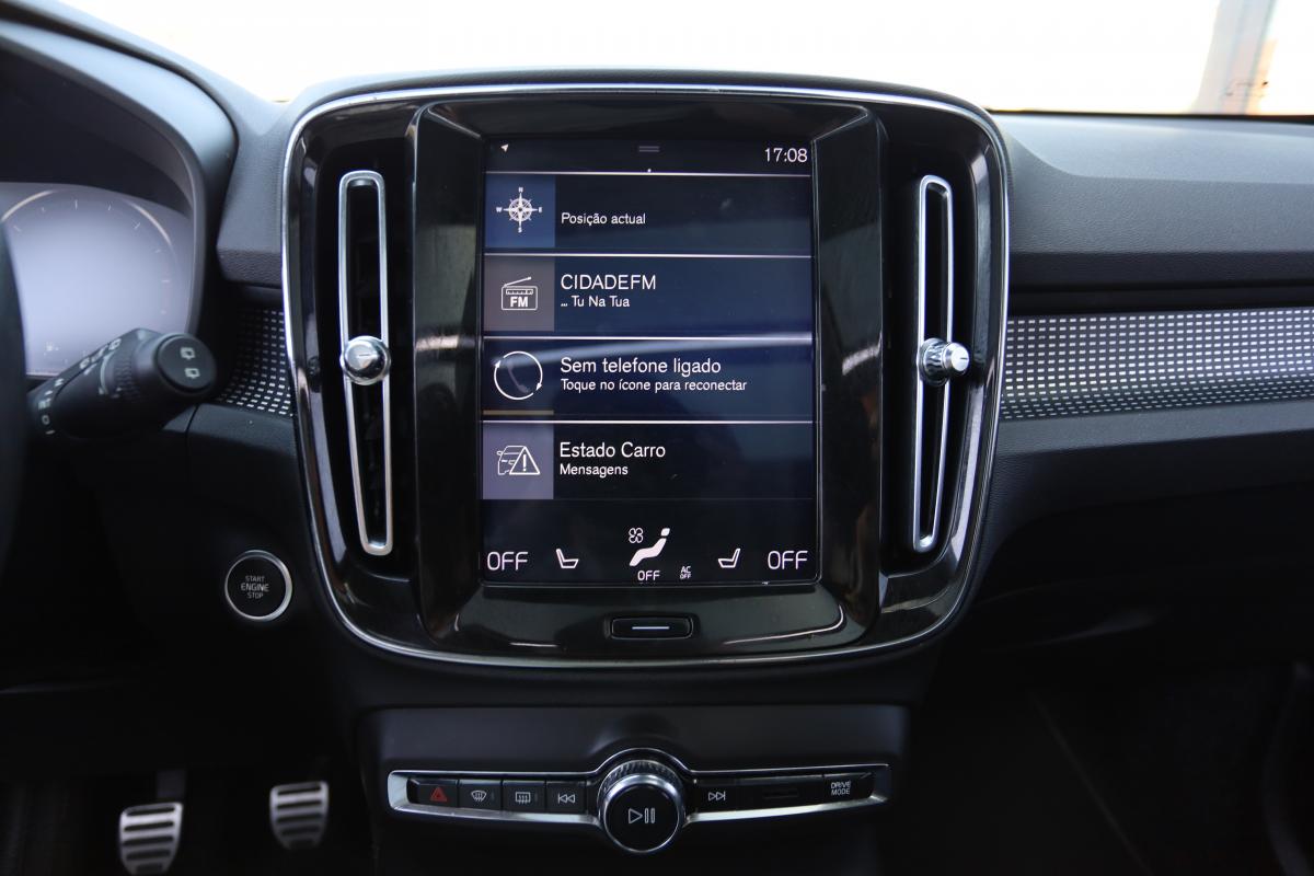 volvo-xc40-2018-diesel-1969cc