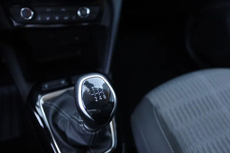 opel-corsa-2023-diesel-1499cc