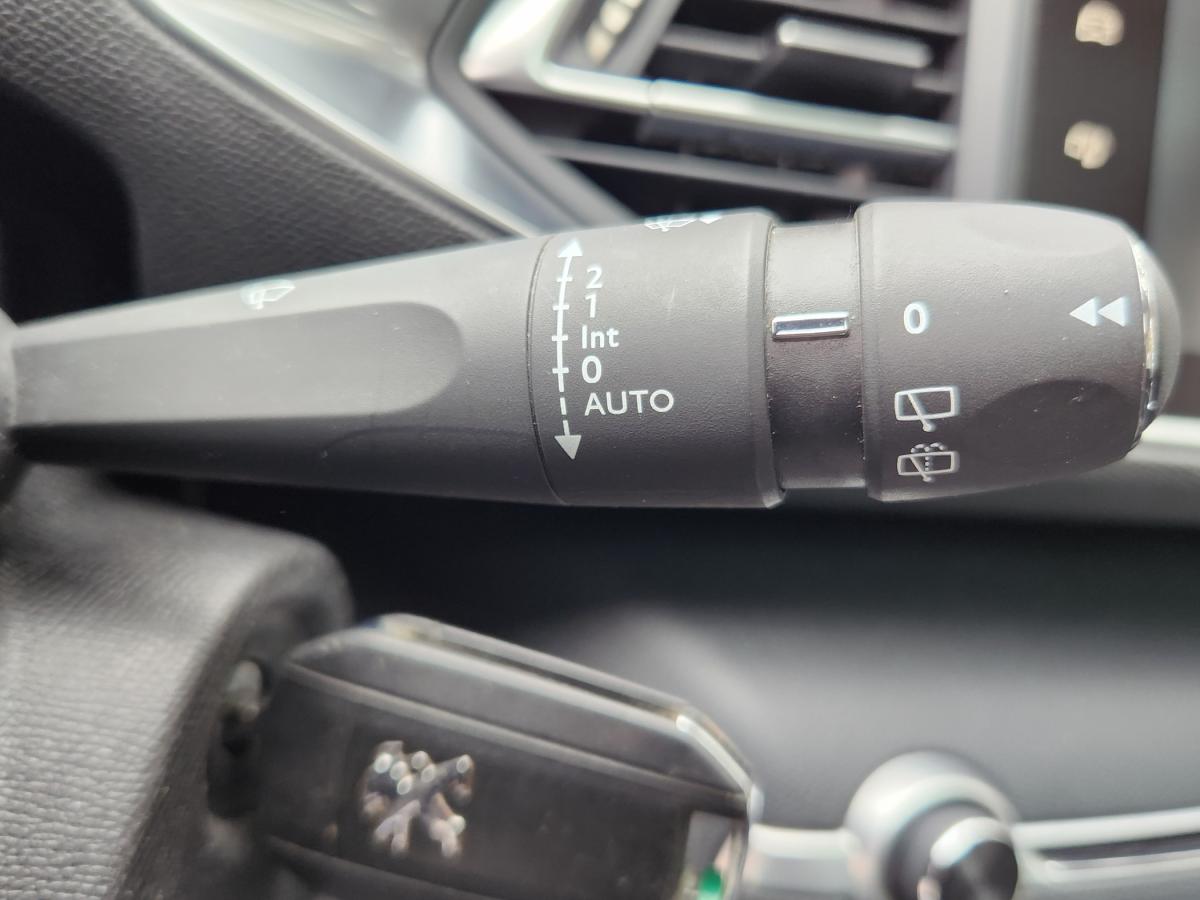 peugeot-308-2015-diesel-1560cc