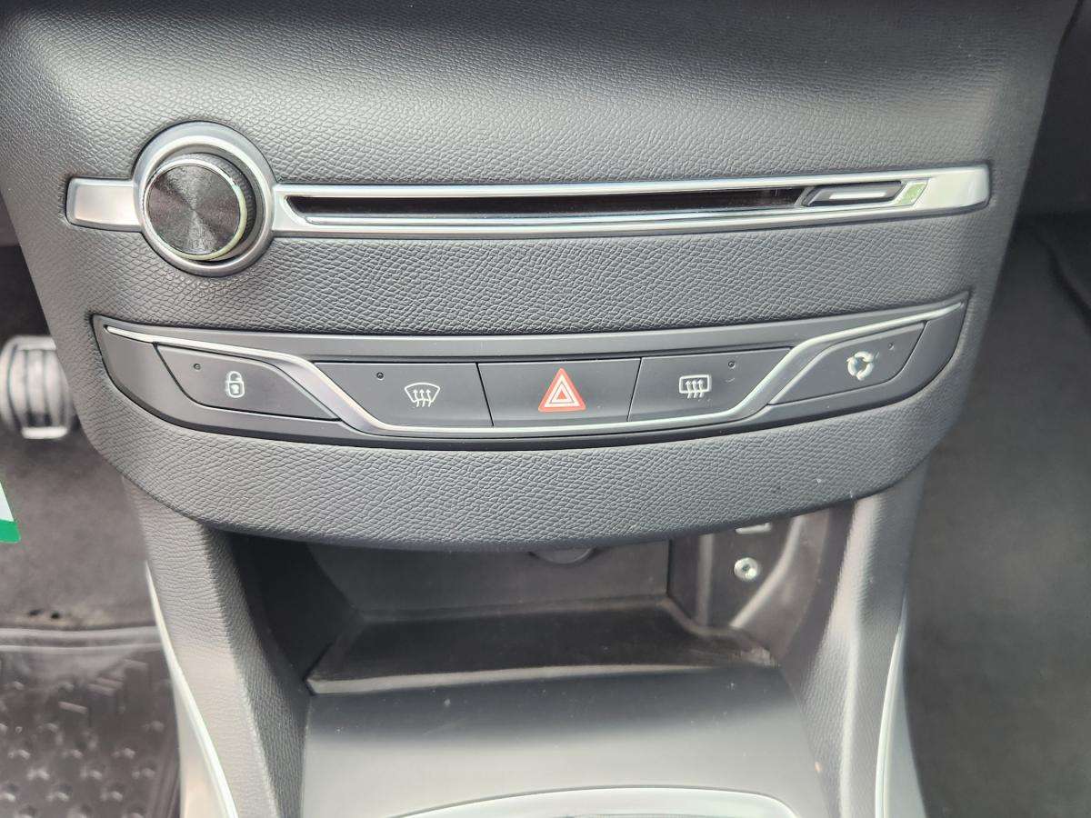 peugeot-308-2015-diesel-1560cc