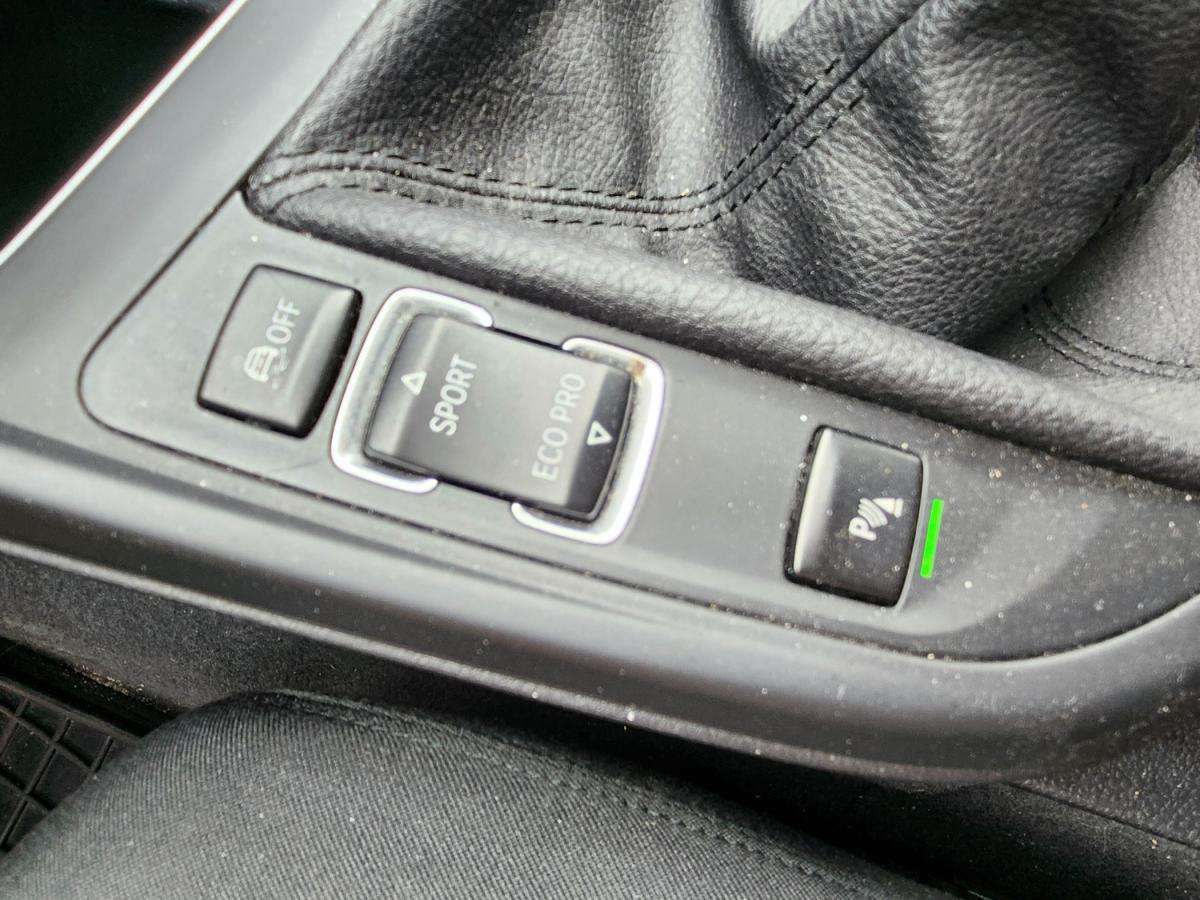bmw-serie-1-2019-diesel-1496cc