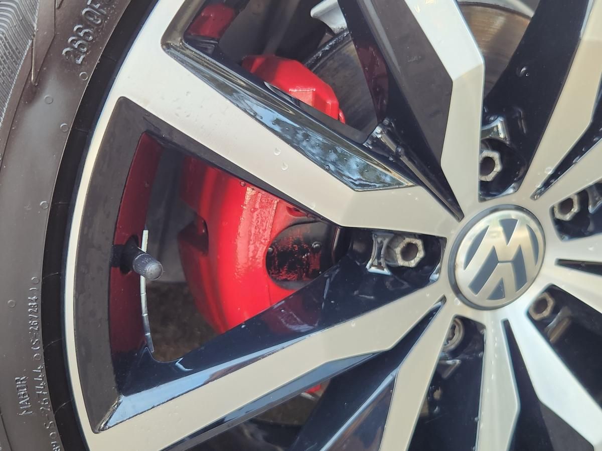 volkswagen-scirocco-2015-diesel-1968cc