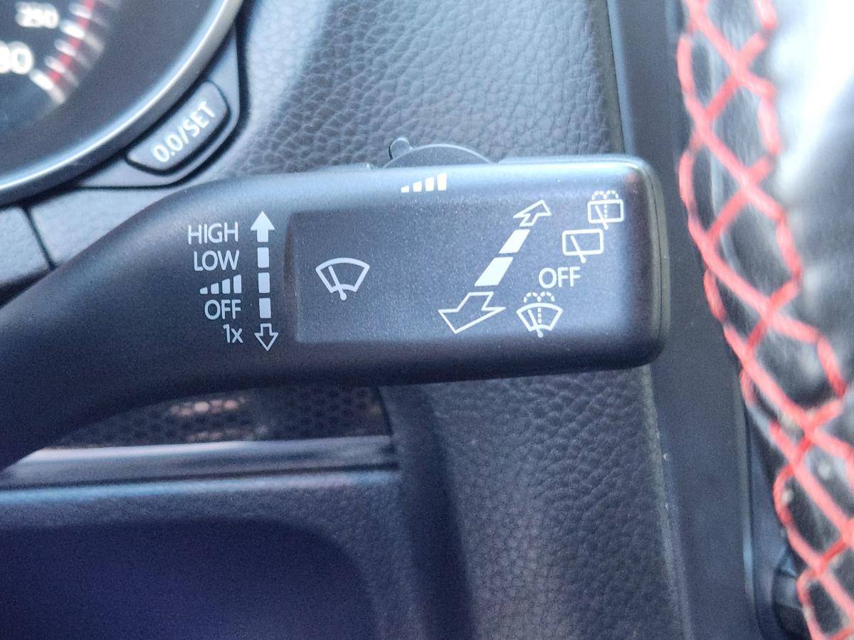 volkswagen-golf-2011-gasolina-1984cc