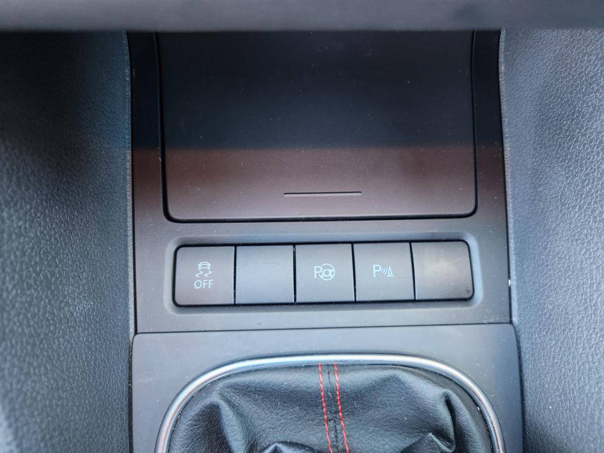 volkswagen-golf-2011-gasolina-1984cc