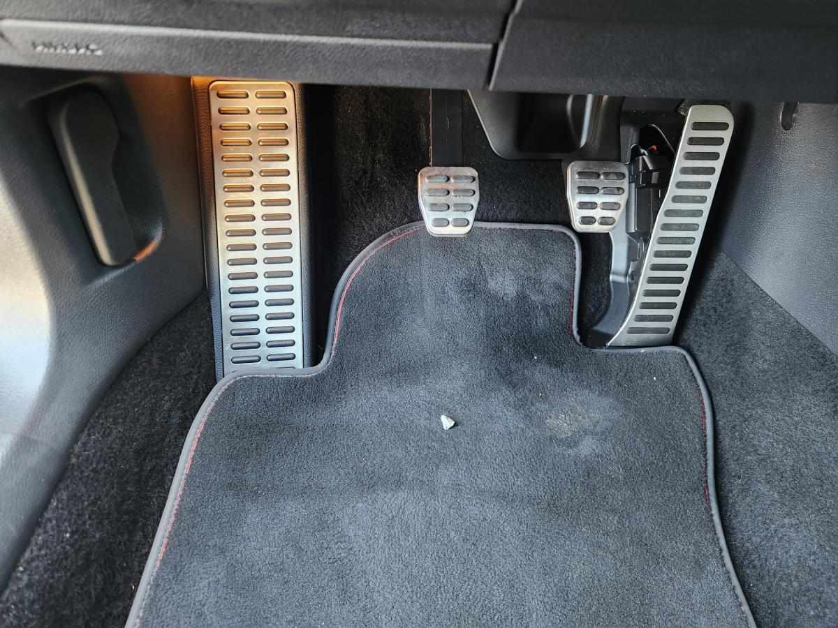 volkswagen-golf-2011-gasolina-1984cc
