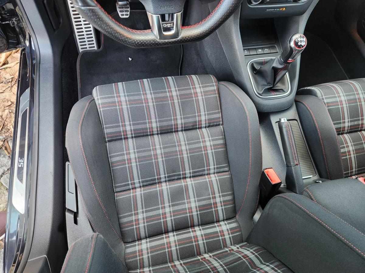 volkswagen-golf-2011-gasolina-1984cc