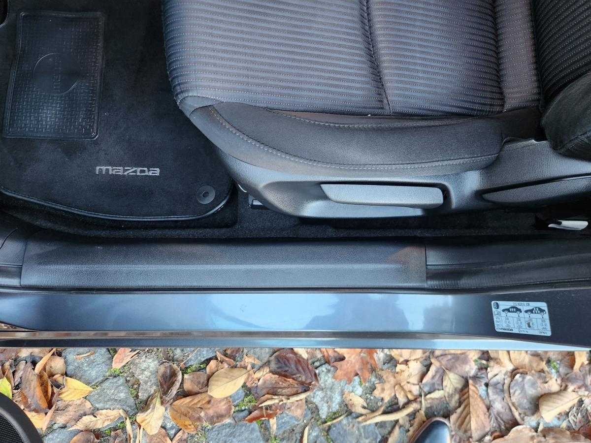 mazda-3-2017-diesel-1499cc
