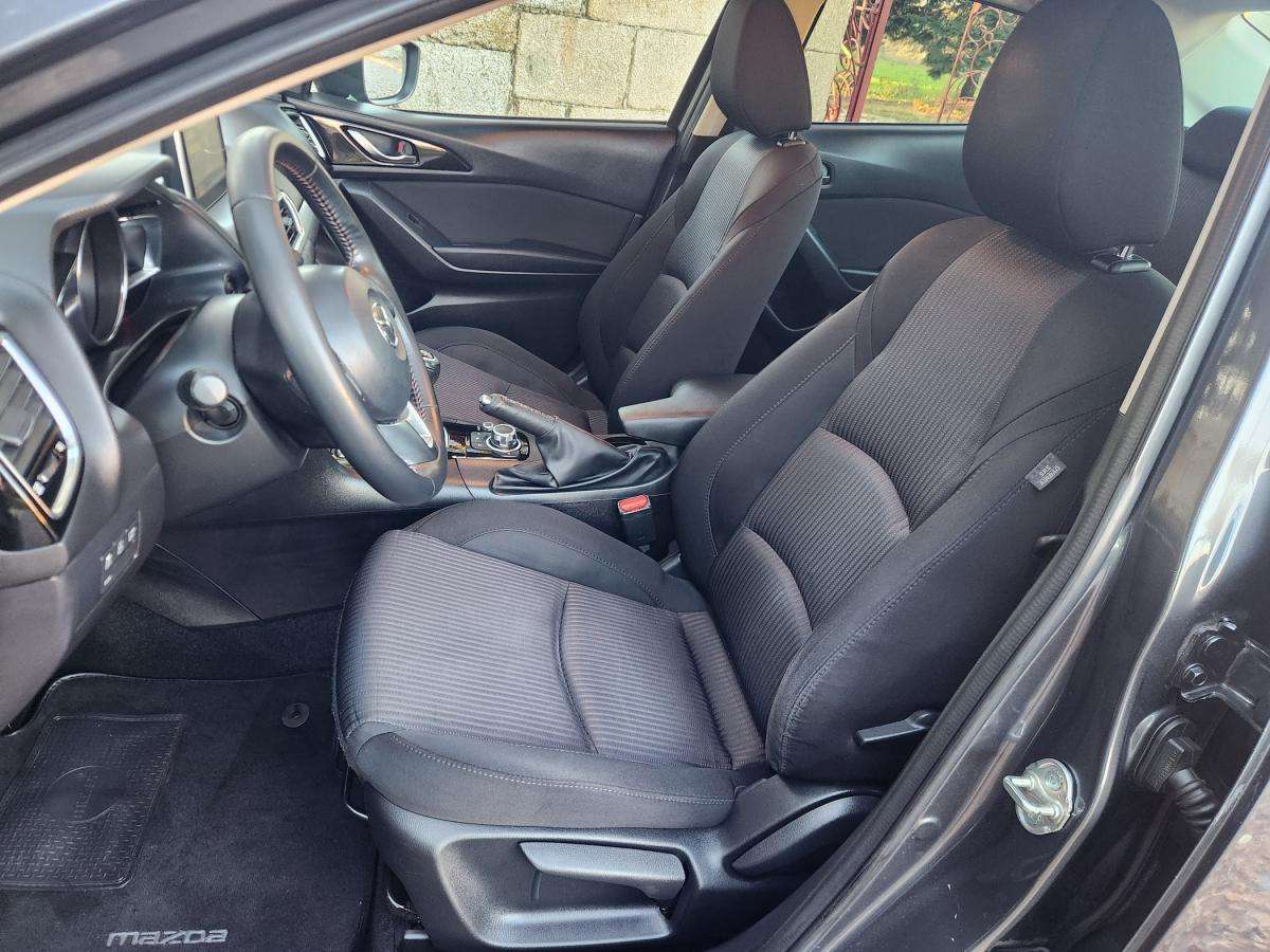 mazda-3-2017-diesel-1499cc