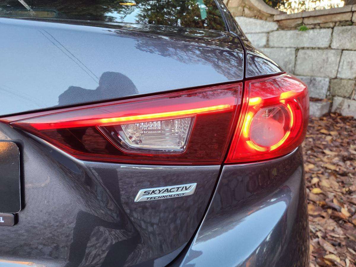 mazda-3-2017-diesel-1499cc