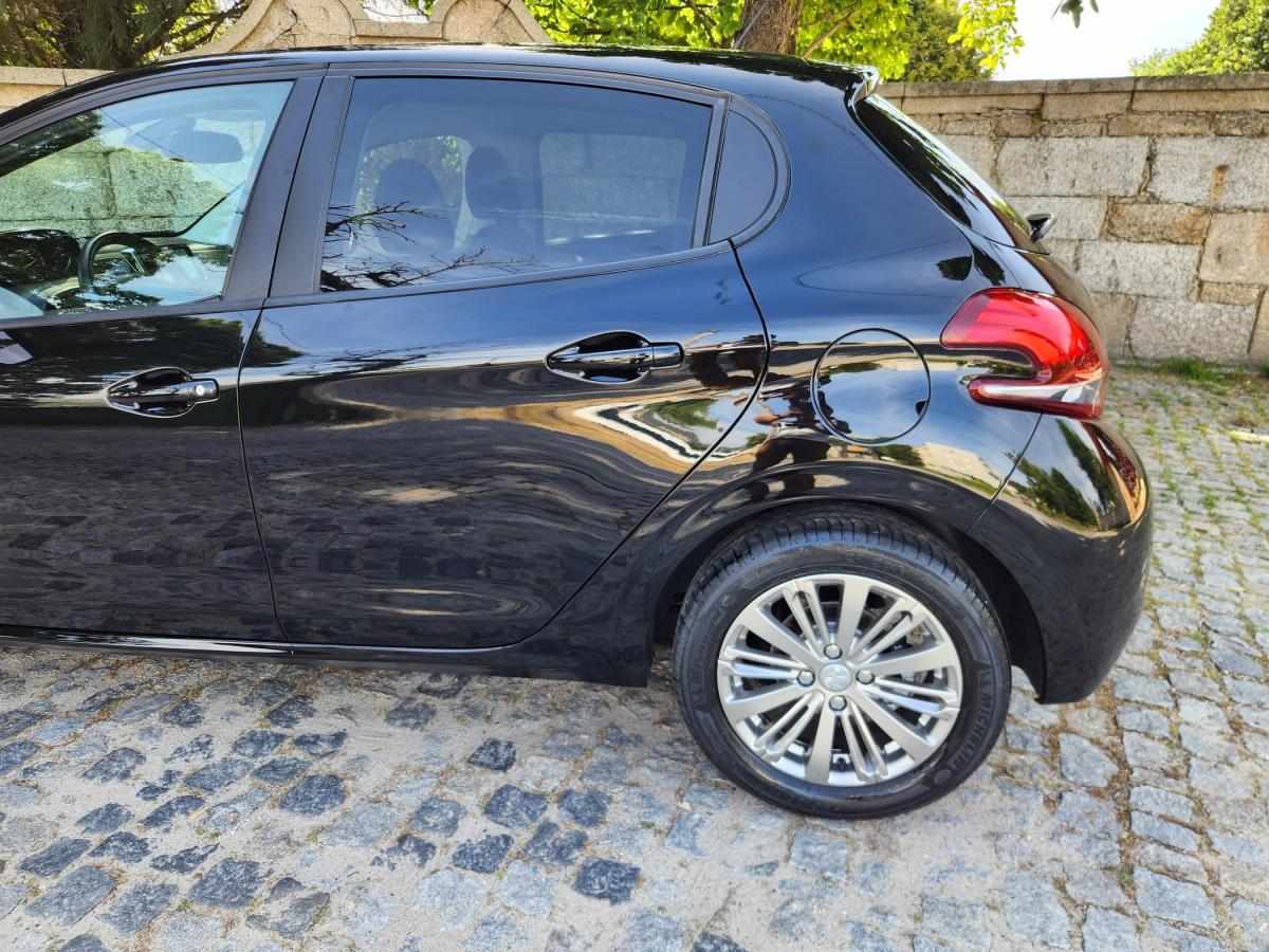 peugeot-208-2019-diesel-1499cc