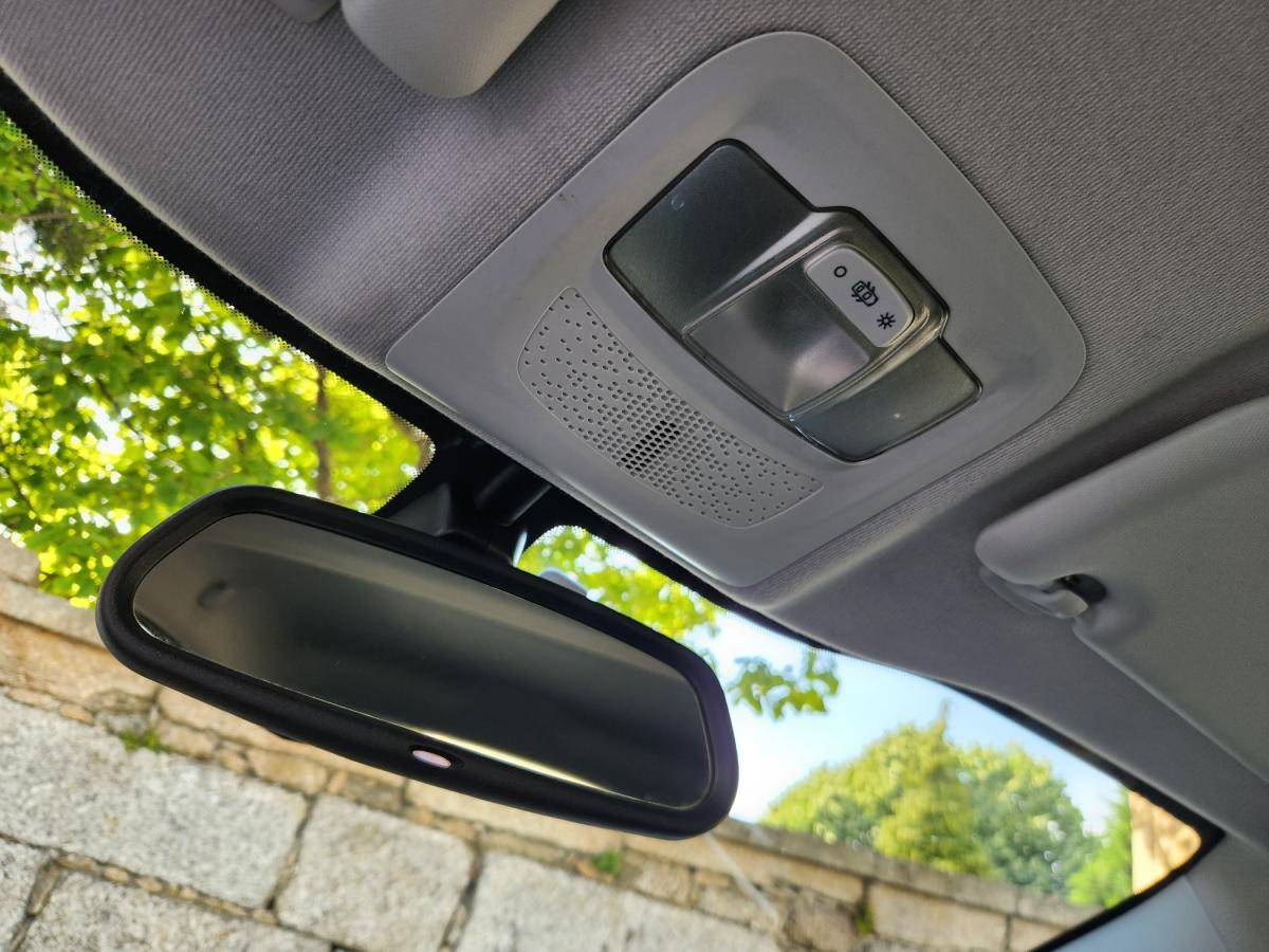 peugeot-208-2019-diesel-1499cc
