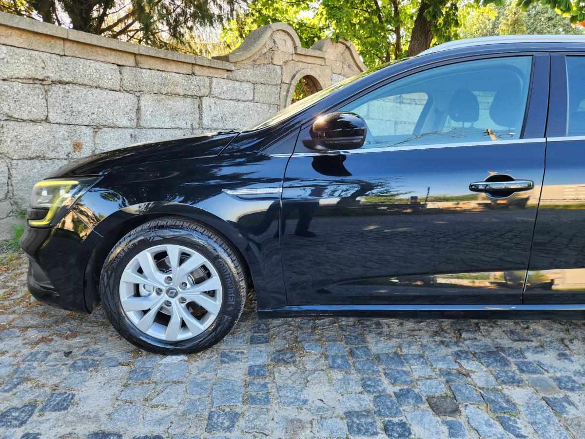 renault-megane-sport-tourer-2019-diesel-1461cc