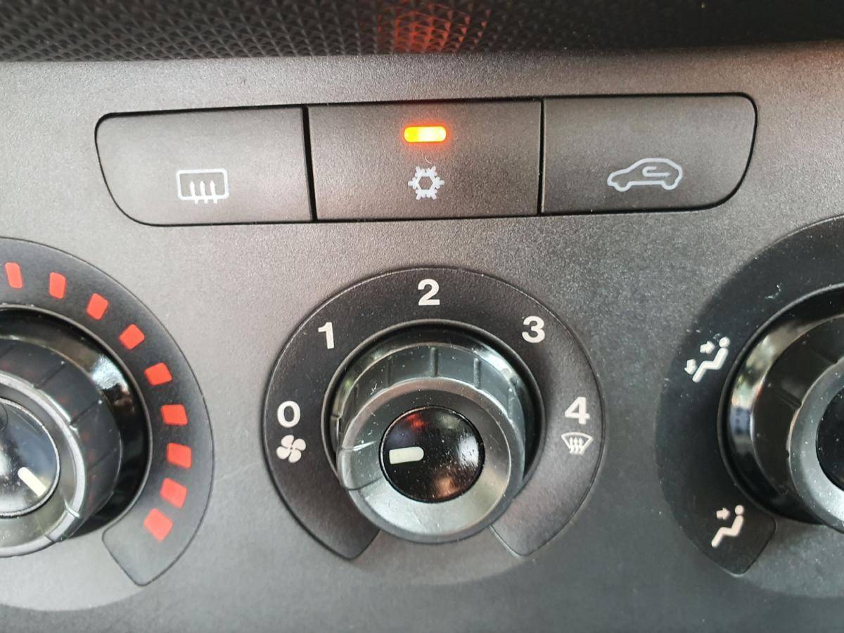 fiat-punto-2015-diesel-1248cc