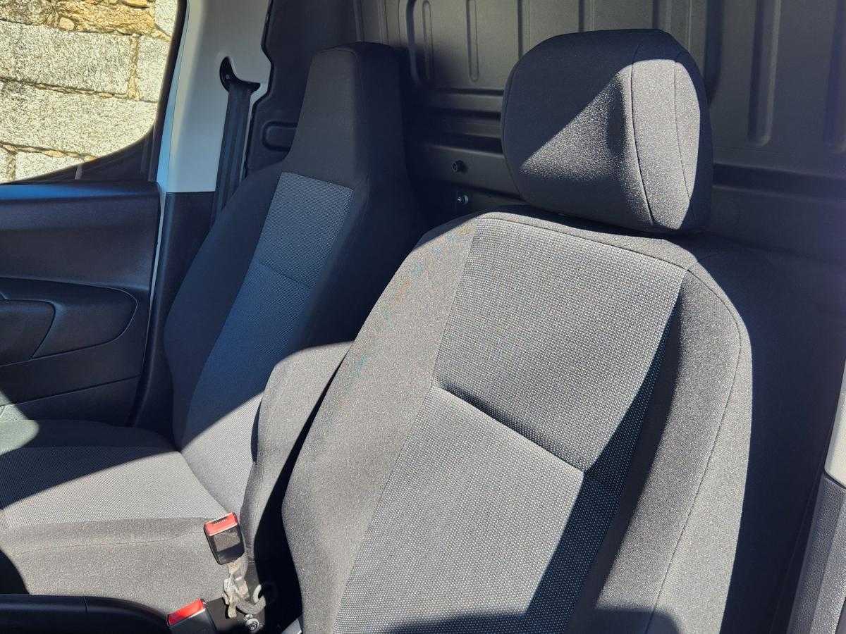 peugeot-partner-2022-diesel-1499cc