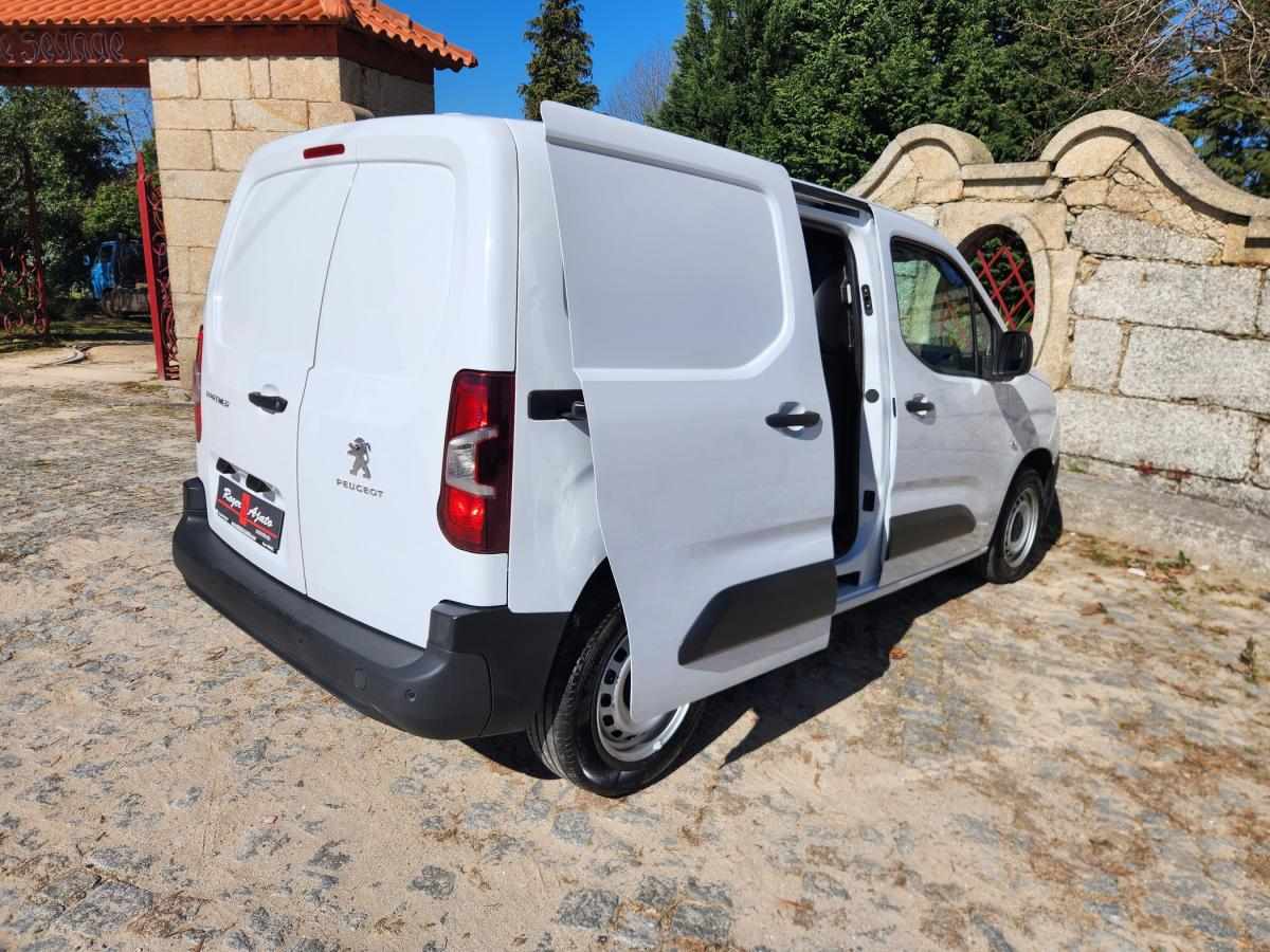 peugeot-partner-2022-diesel-1499cc