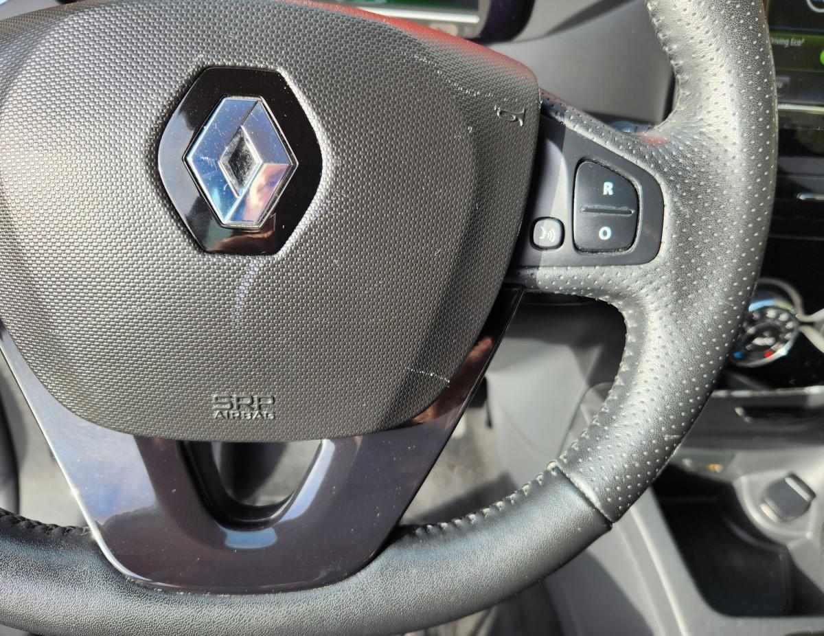 renault-zoe-2018-eletrico-500cc