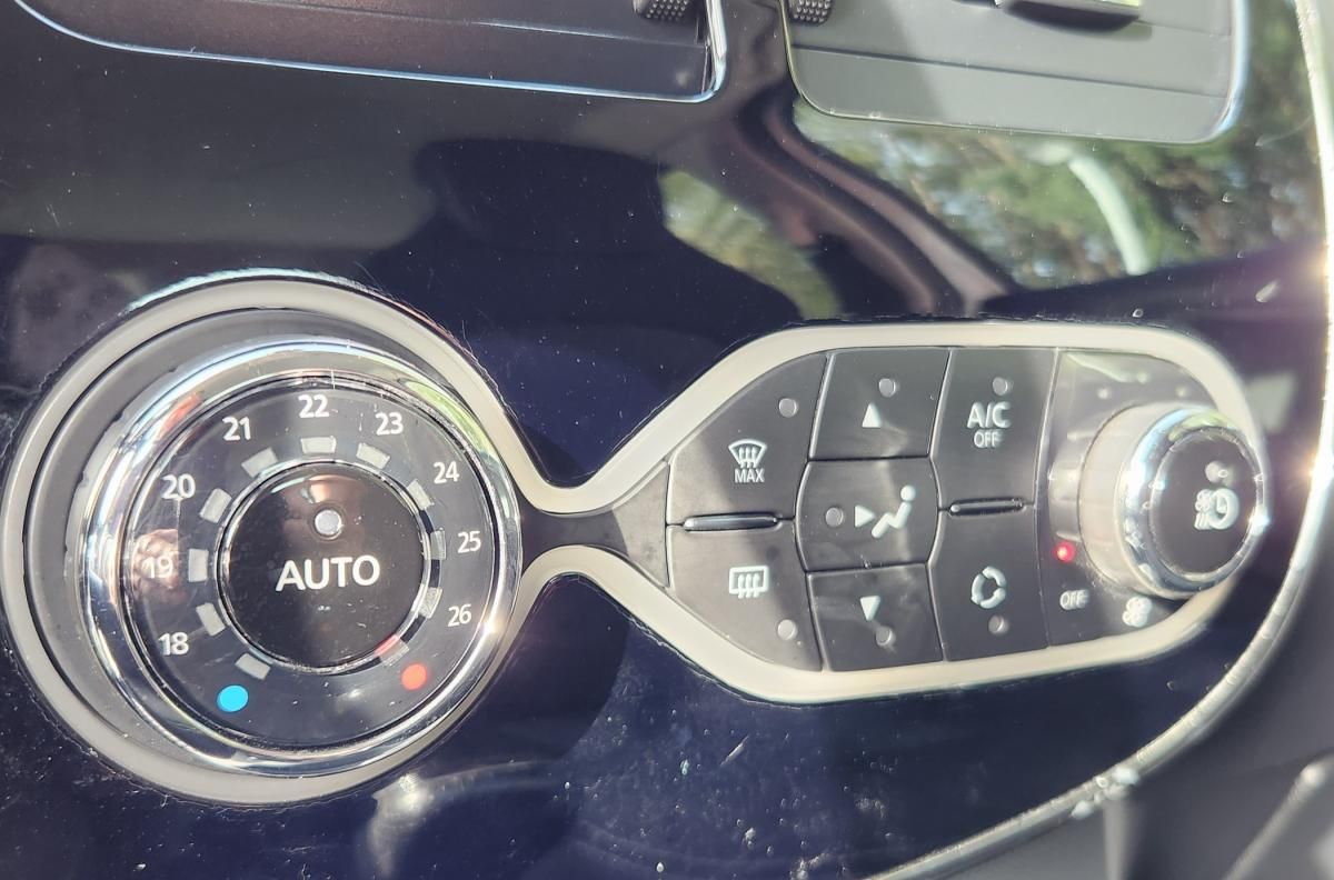 renault-zoe-2018-eletrico-500cc