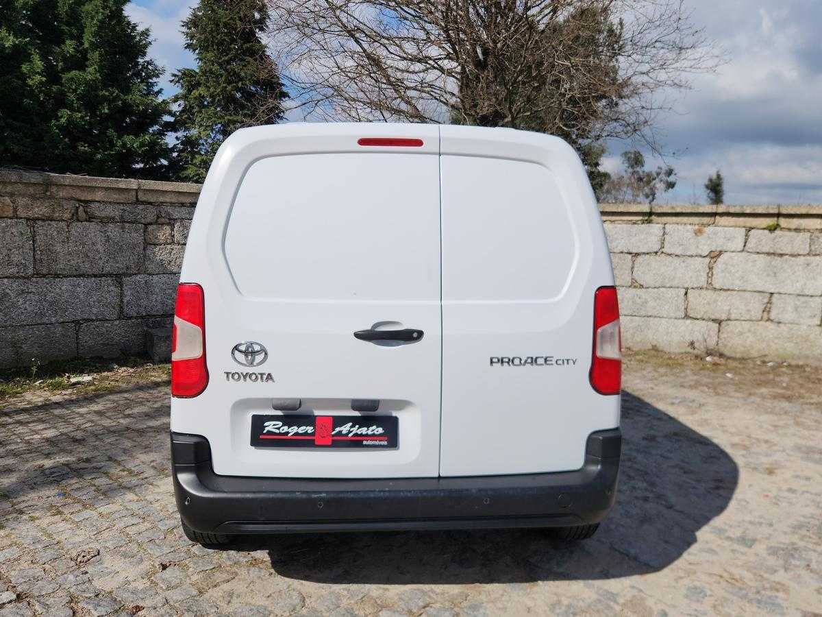 toyota-proace-2022-diesel-1499cc