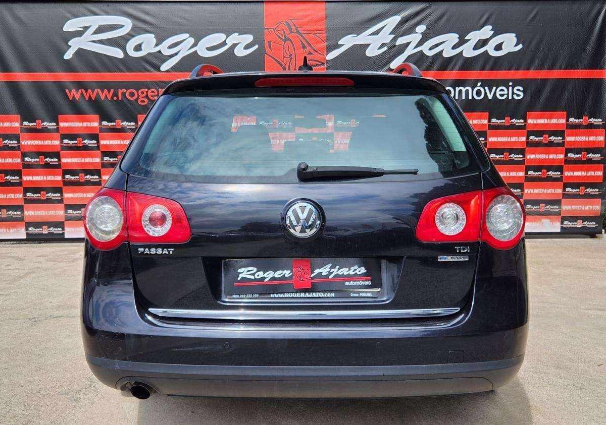 volkswagen-passat-variant-2009-diesel-1598cc